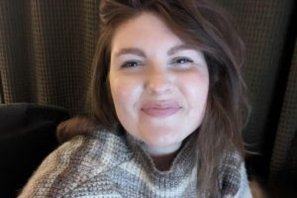 Emily Van Laan headshot