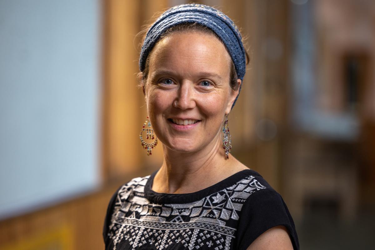 Nicole Thurrell headshot